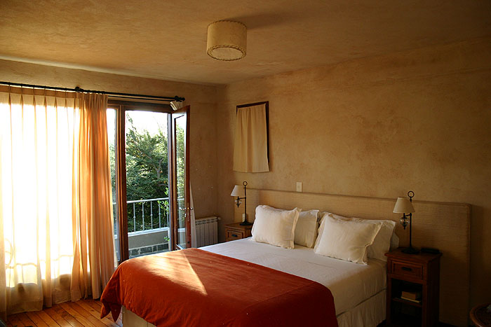AR0408JH06_Aldabaran_Our_Room.jpg [&copy; Last Frontiers Ltd]