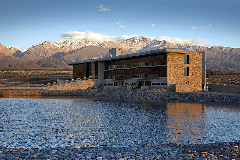 AR14CU26_casa-de-uco-resort_21.jpg [&copy; Last Frontiers Ltd]