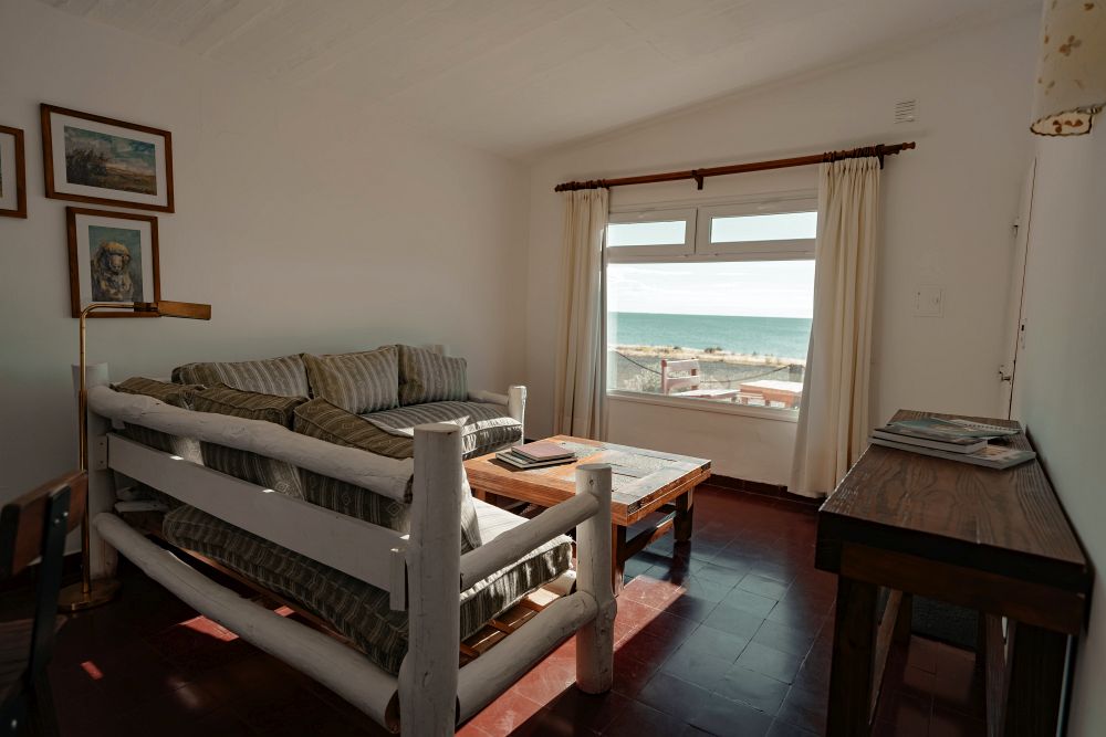 AR2011BB033_bahia-bustamante-casa-de-mar.jpg [&copy; Last Frontiers Ltd]