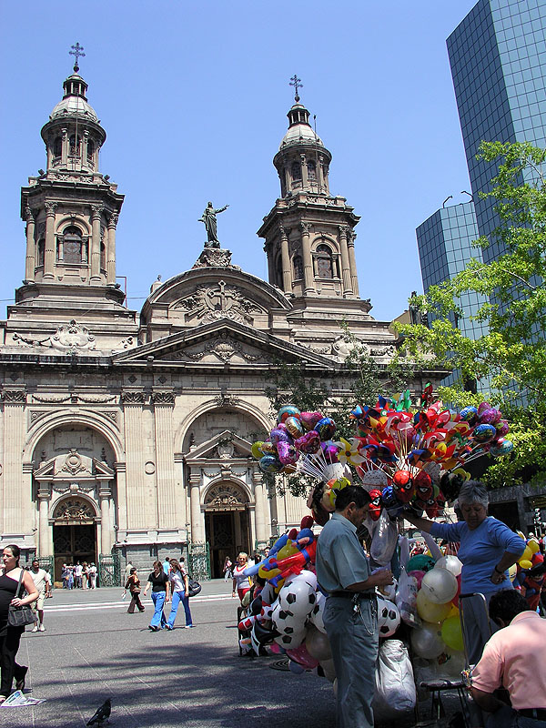 CH1104EM406_santiago.jpg [&copy; Last Frontiers Ltd]