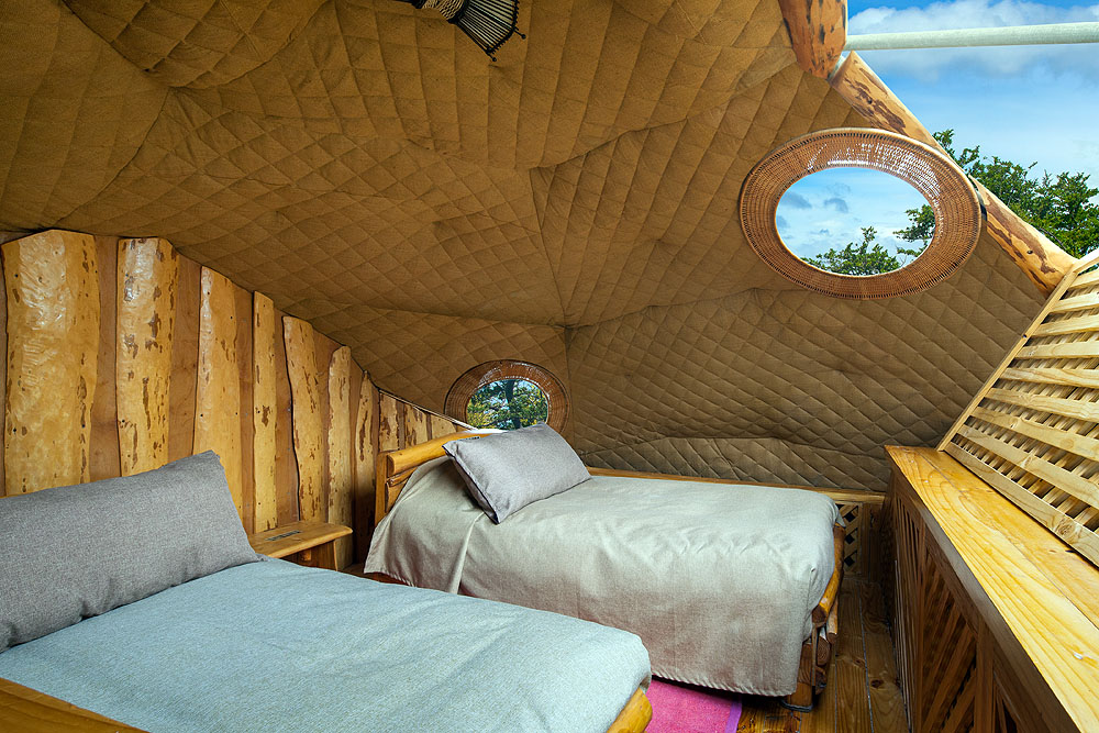 CL0719CA10_ecocamp-loft.jpg [&copy; Last Frontiers Ltd]