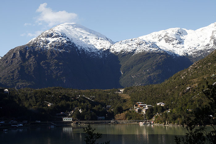 CL0909EM314_caleta-tortel.jpg [&copy; Last Frontiers Ltd]