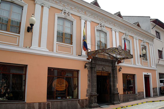 EC1012JL216_quito-patio-andaluz-outside.jpg [&copy; Last Frontiers Ltd]