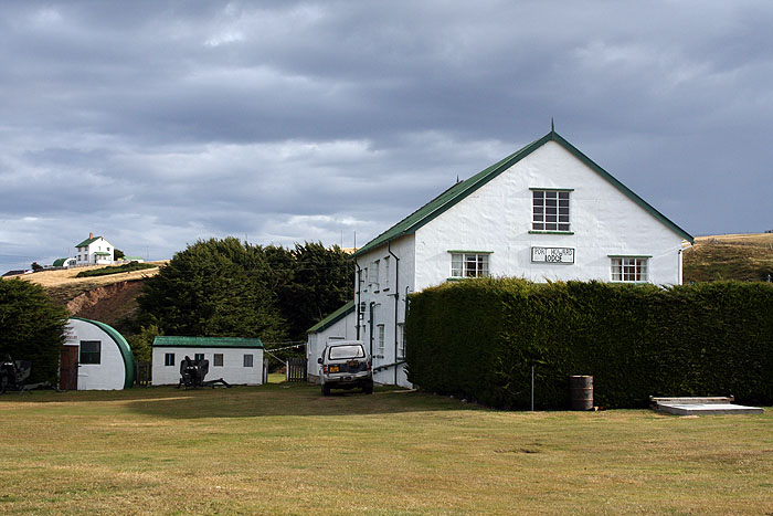 FK0310LD0484_port-howard-lodge.jpg [&copy; Last Frontiers Ltd]