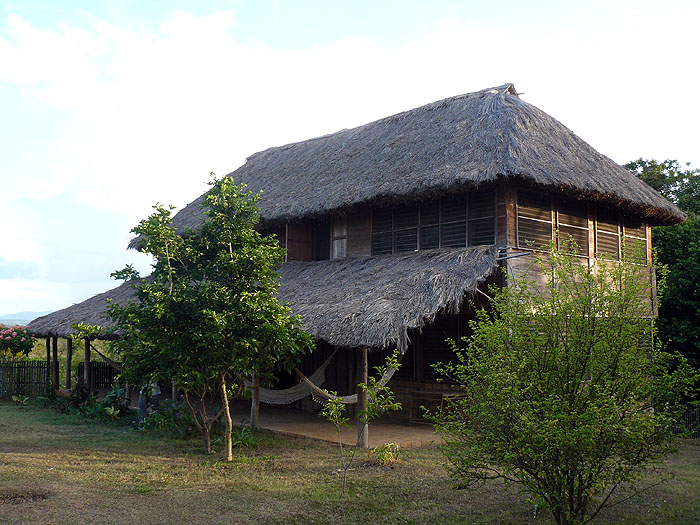 GY0409SM464_caiman-house.jpg [&copy; Last Frontiers Ltd]