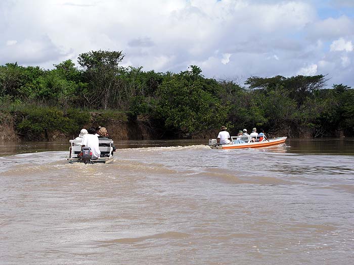 GY0504EP088_karanambu.jpg [&copy; Last Frontiers Ltd]