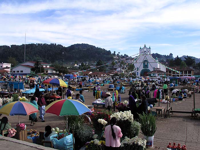 MX0804RB244_san_juan_chamula.jpg [&copy; Last Frontiers Ltd]