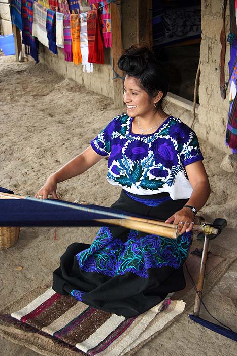 MX0906EP125_zinacantan.jpg [&copy; Last Frontiers Ltd]