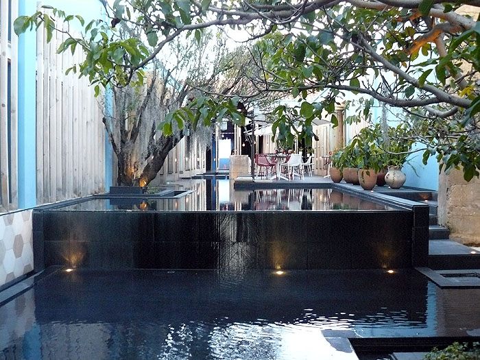 MX0912CB069_san-cristobal-hotel-bo.jpg [&copy; Last Frontiers Ltd]