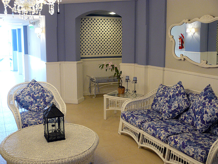 PY0909EP679_hotel-la-mision.jpg [&copy; Last Frontiers Ltd]