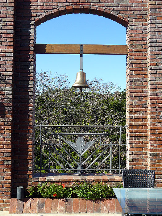 PY0909EP684_hotel-la-mision.jpg [&copy; Last Frontiers Ltd]