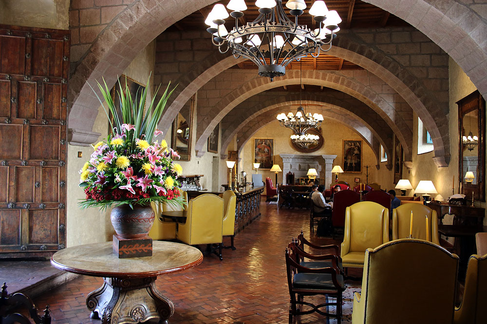 PE0517LD295_belmond-monasterio.jpg [&copy; Last Frontiers Ltd]