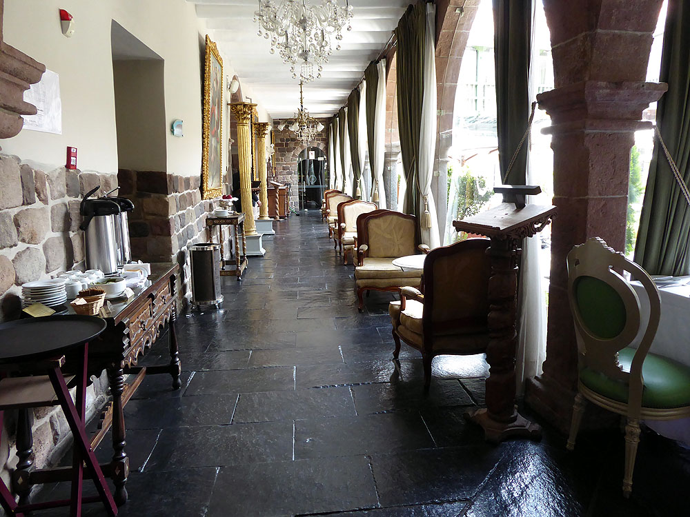 PE1018SM355_cusco-aranwa.jpg [&copy; Last Frontiers Ltd]