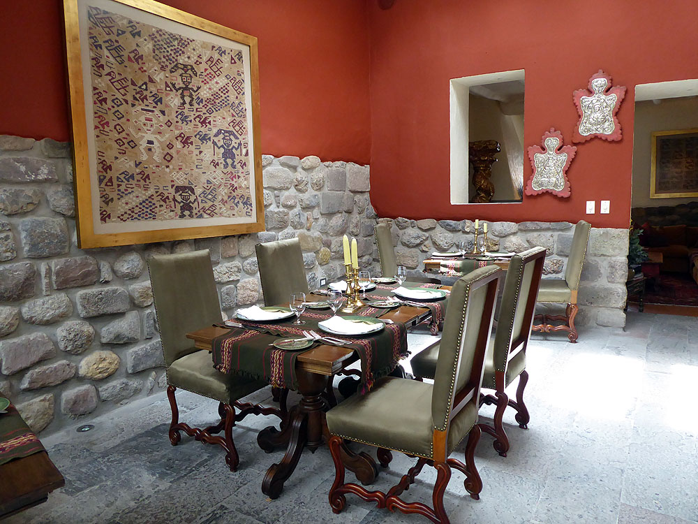 PE1018SM372_cusco-la-casona-dining-room.jpg [&copy; Last Frontiers Ltd]