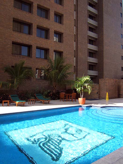 VE1006JF022_marriott.jpg [&copy; Last Frontiers Ltd]